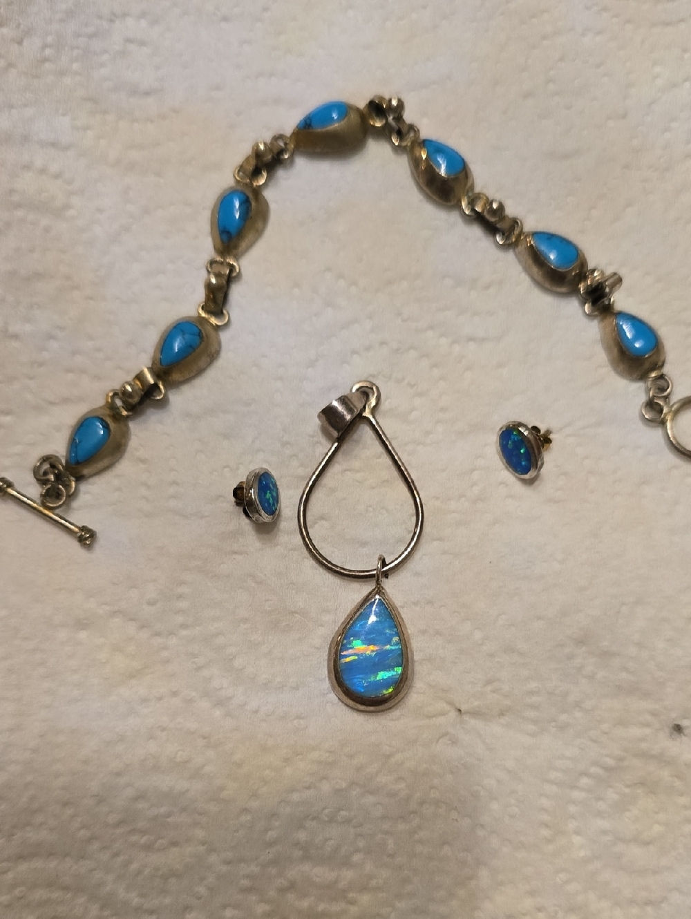 CARRIBEAN Turquoise Blue Teardrop Opal Pendant & Bracelet Set - Women Jewelry